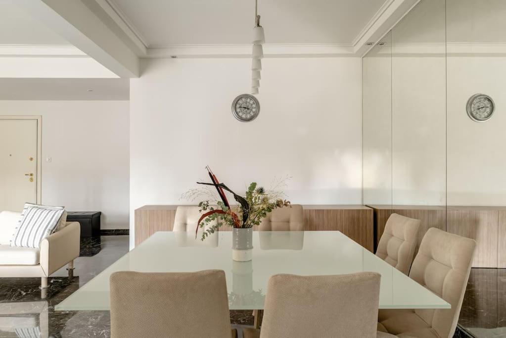 Elegant 2Bd Evelpidon Apartment Atene Esterno foto
